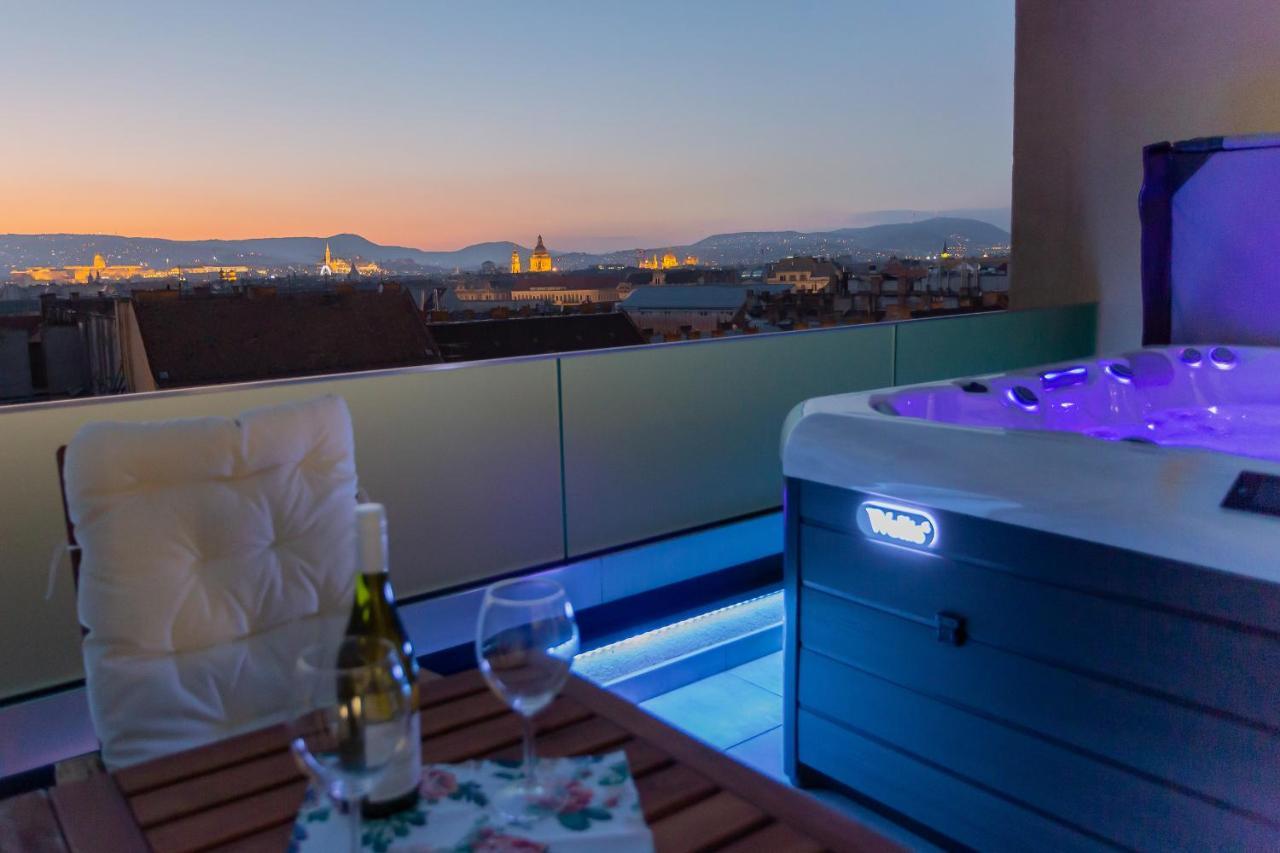 Centropolitan Penthouse #Jacuzzi #Freeparking Apartment Budapest Exterior photo